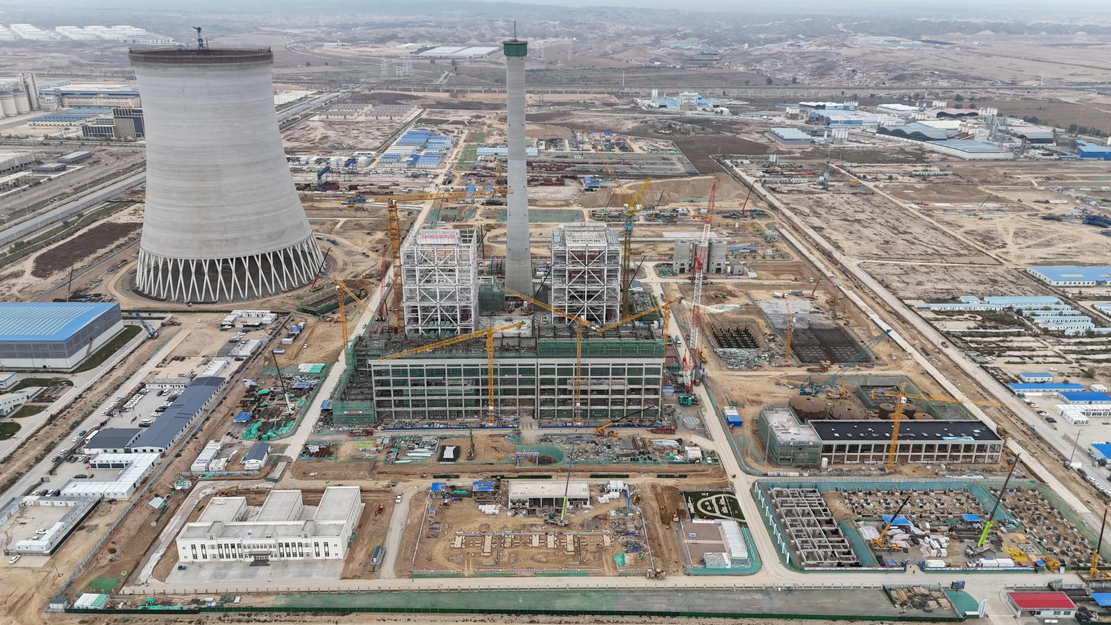 百日攻堅戰(zhàn)丨原本200天完工，提前42天結頂